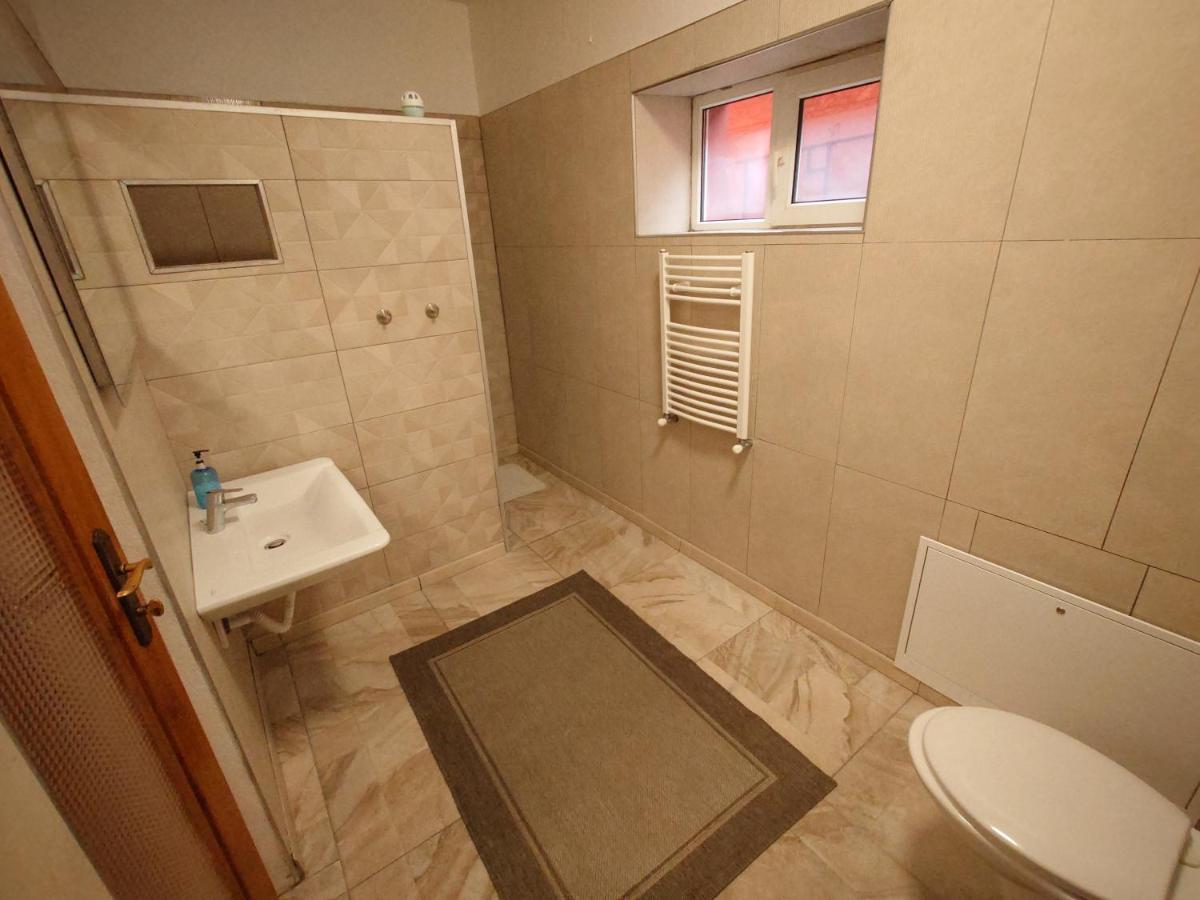 Pensiunea San Arad Exterior foto